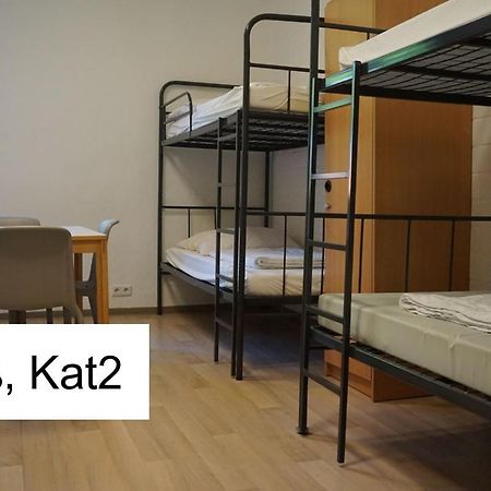 Kiek In Aoer Jugendherberge & Hostel Neumunster Bagian luar foto